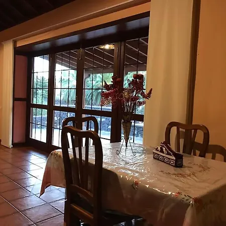 Rustic House La Montana Villa