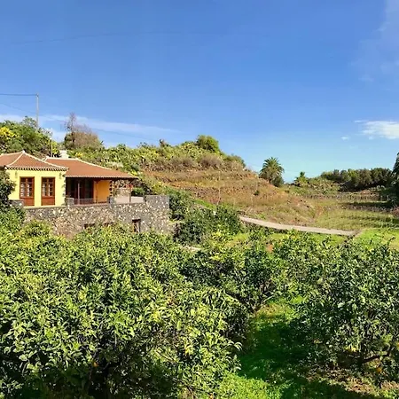 Rustic House La Montana Villa Brena Baja